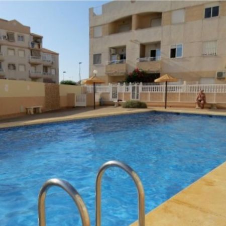 Bonito Apartamento De Dos Habitacion Y Piscina Торевиеха Екстериор снимка