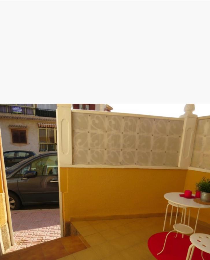 Bonito Apartamento De Dos Habitacion Y Piscina Торевиеха Екстериор снимка
