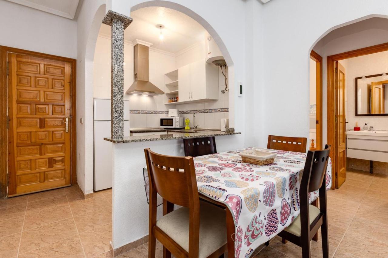 Bonito Apartamento De Dos Habitacion Y Piscina Торевиеха Екстериор снимка